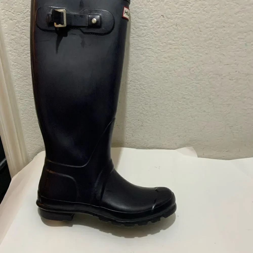 Hunter Original Tall Wellington Purple Rain Boots Size 9 women / 8 Men